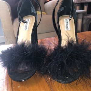 Steve Madden fluffy heels size 9 brand new